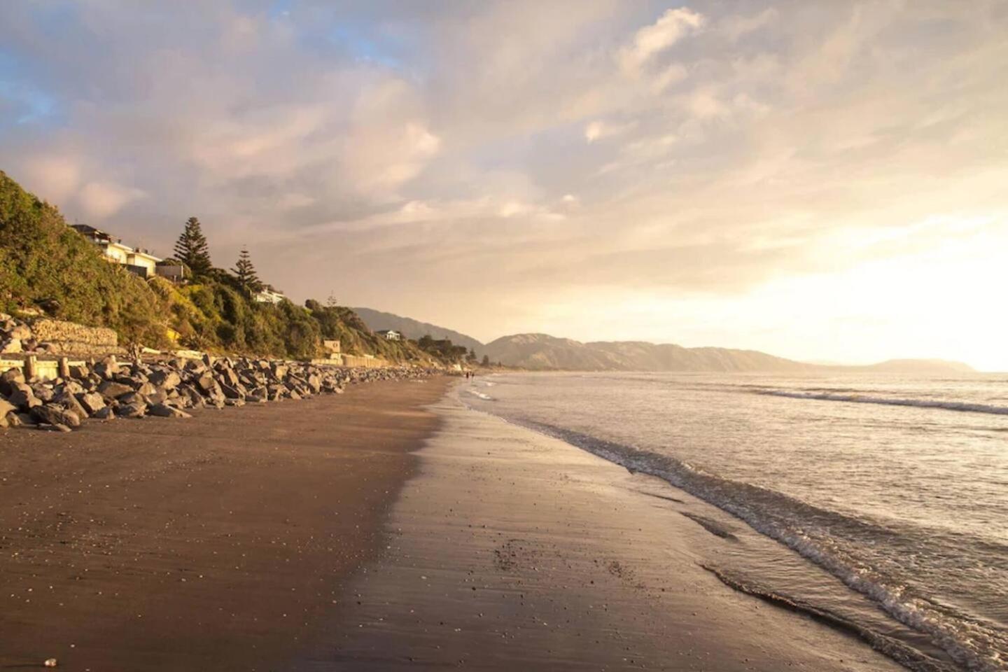 Seascapes Waterfront 3 Villa Paraparaumu Exteriör bild